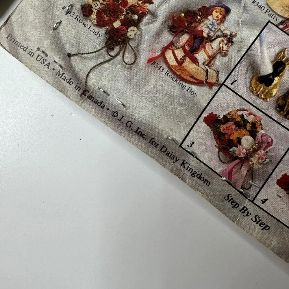 Lot 4 Daisy Kingdom Victorian Keepsakes Pin Kits & Embellishments Collection New